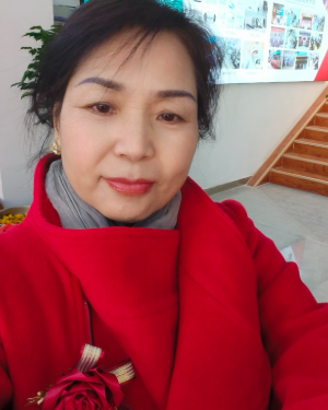 张馨予